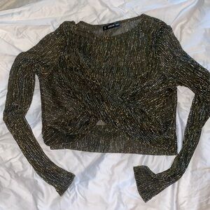 gold & black crop top (L)